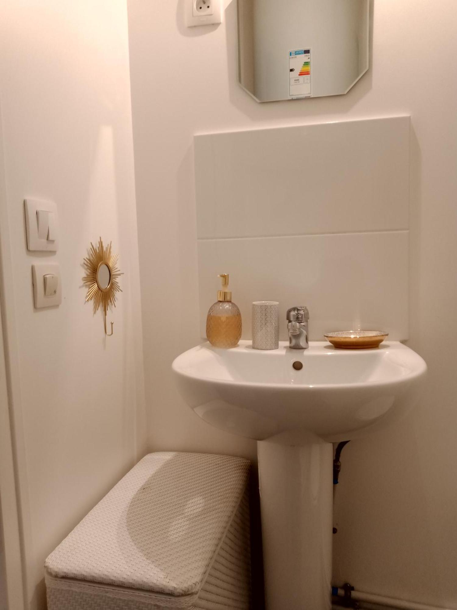 Apartamento Joli Clichy Exterior foto
