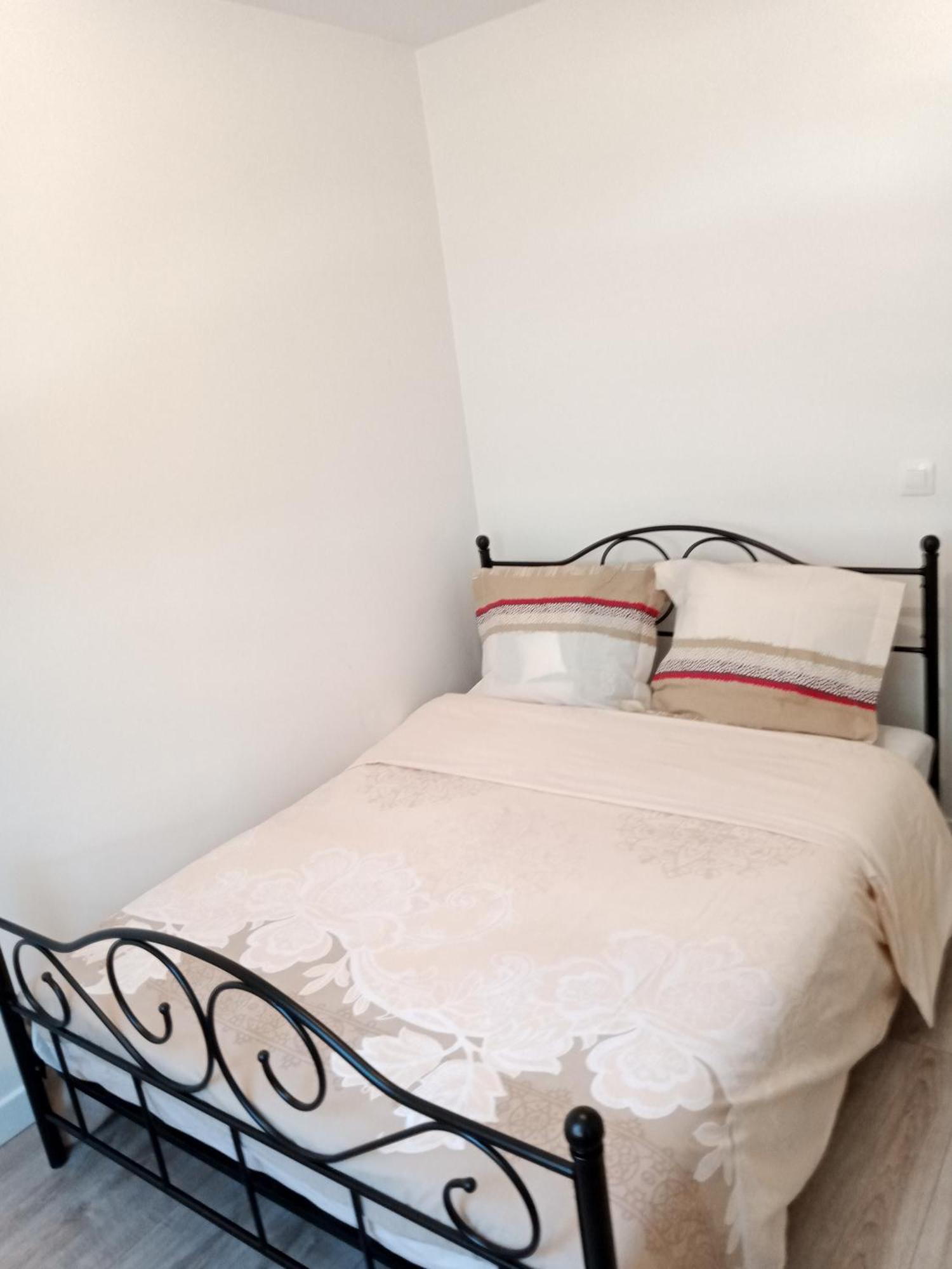 Apartamento Joli Clichy Exterior foto